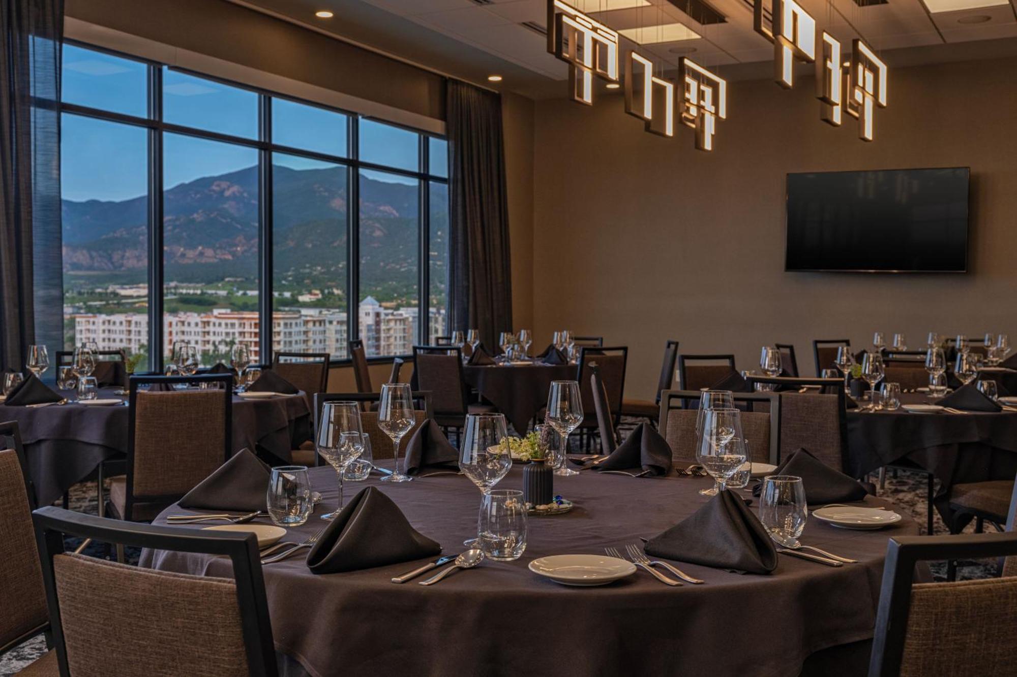 Element Colorado Springs Downtown Hotel Buitenkant foto